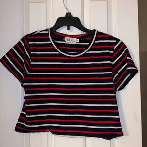 Yidao crop top😍✨